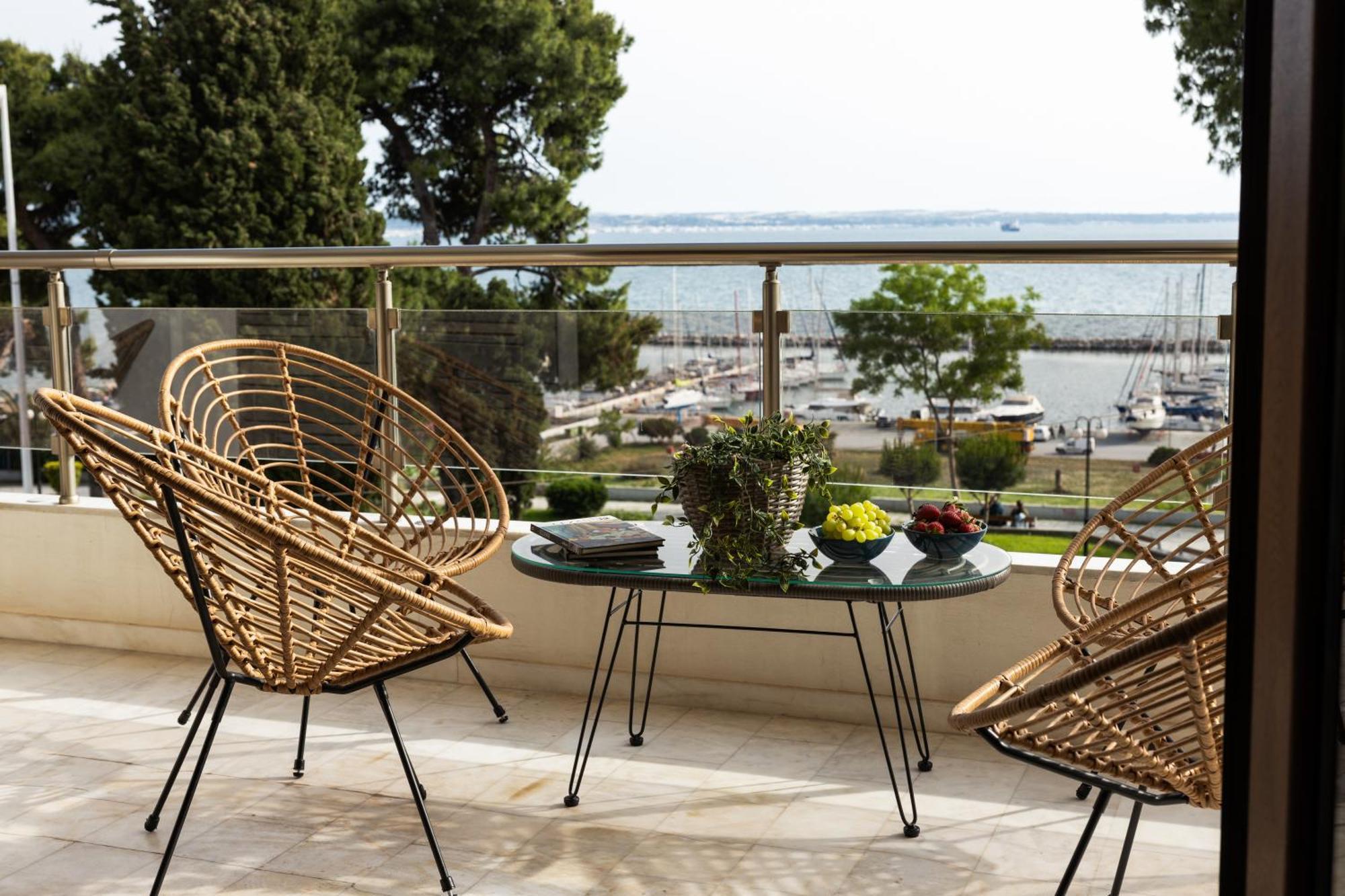 Champagne Sea View Apartment By Binobi! Salonicco Esterno foto
